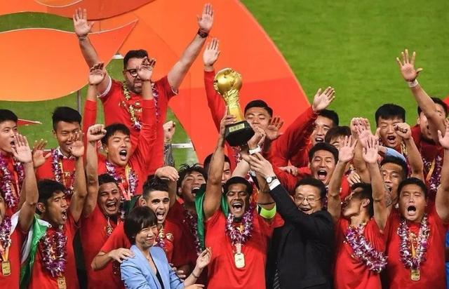 CCTV直播中超第26轮！上海海港重回主场，浙江队阻击成都蓉城